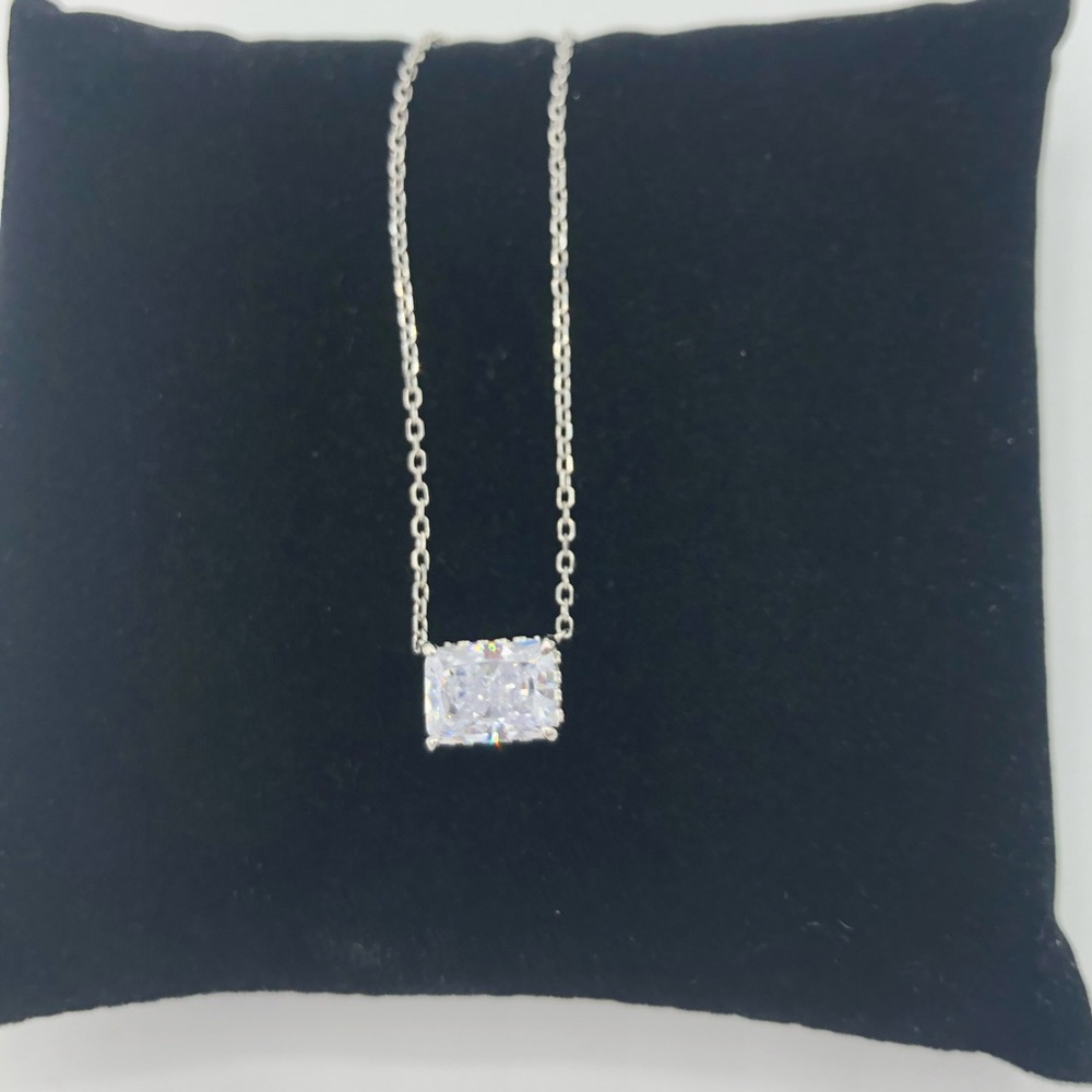 1.75ct Radiant Cut Necklace - Picture 9 of 16